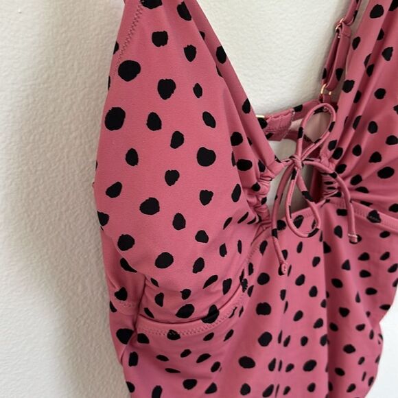 NWT Shade & Shore Dusty Mauve Black Polka Dot One Piece Swimsuit Size Large - Picture 5 of 14